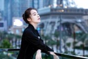 爆料娱乐圈张佳宁小说,娱乐圈风云再起，揭秘明星背后的故事